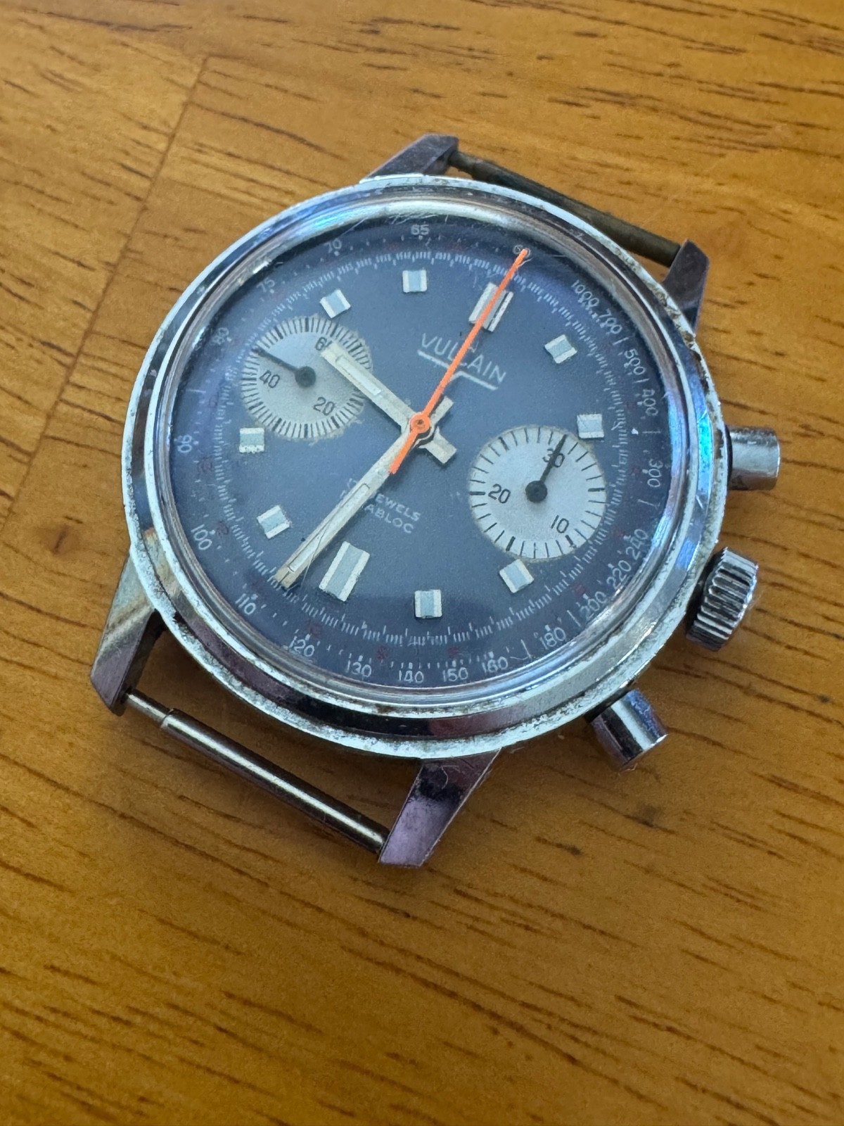 VINTAGE VULCAIN “BLUE PANDA” 1376 CHRONOGRAPH – VALJOUX 7733 -BLUE DIAL -REPAIR