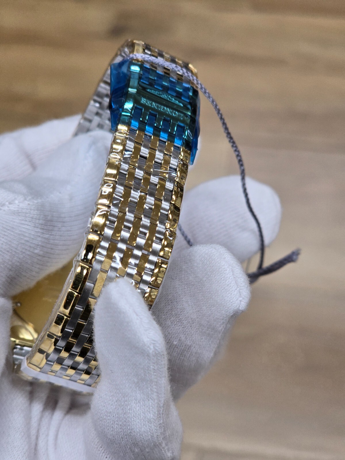 Longines La Grande Classique 33MM Two-Tone Gold Unisex Watch L4.709.2.21.D
