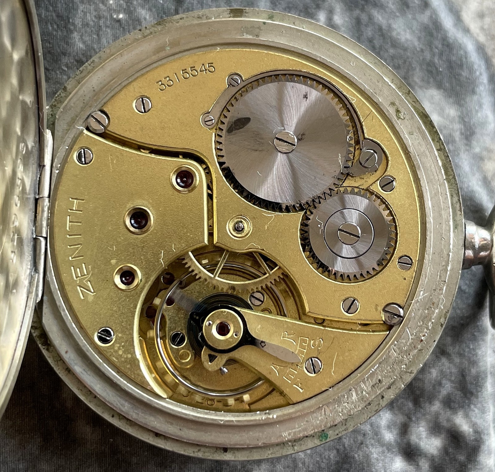 ✩ Antique ZENITH Special old pocket watch