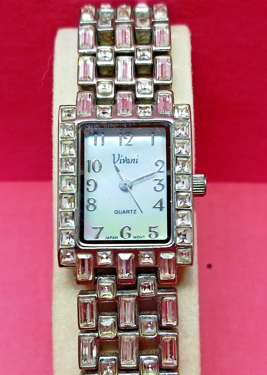 Ladies Vivani Rhinestone Dress Formal Watch – NEW Battery -Works Great MOP Dial
