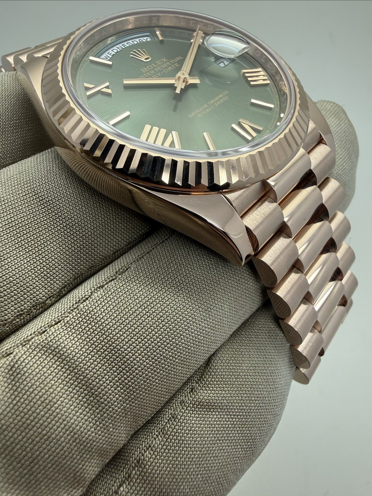 Rolex Day Date President Rose Gold Green Olive 40mm Auto Watch 228235 *2026 RSC*