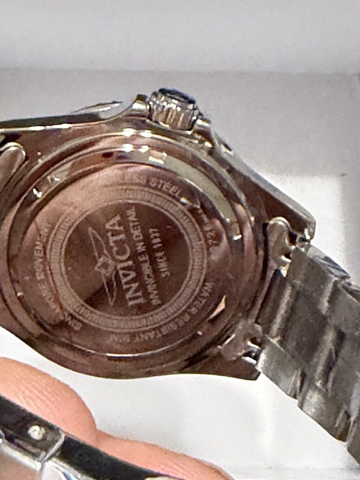 Invicta Pro Diver Men’s Quartz Diver Watch 200m Blue Dial Black Bezel Box 69726