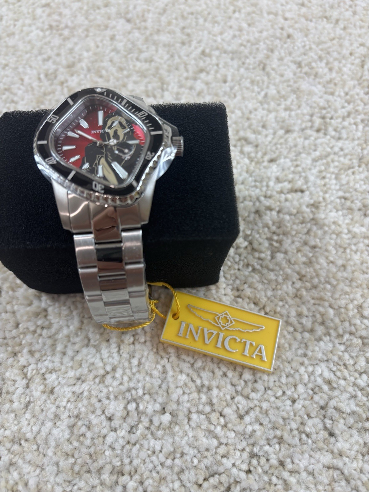 Invicta Artist Surreal Men’s Scream Silver Tone SS Watch 40mm New