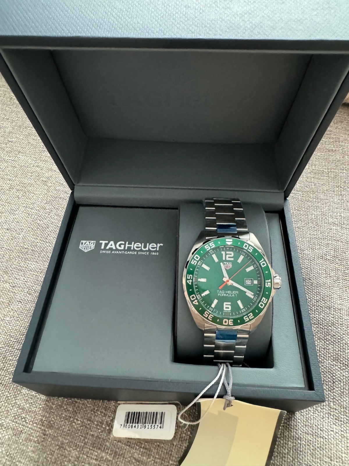 TAG Heuer Formula 1 Green Dial 43mm Men’s Quartz Steel Watch WAZ1017.BA0842