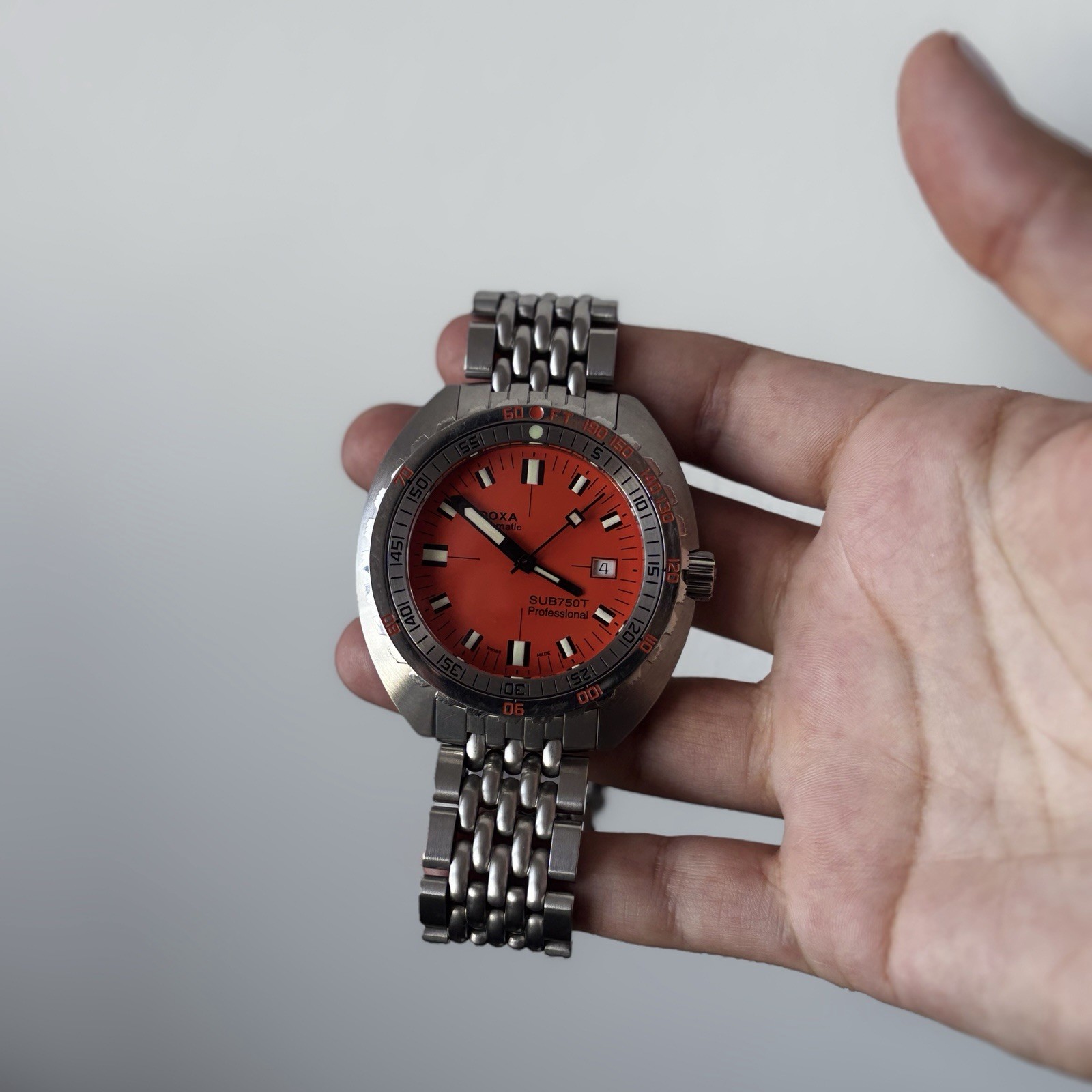DOXA SUB 750T Limited edition Clive Cussler Diver Automatic watch orange dial