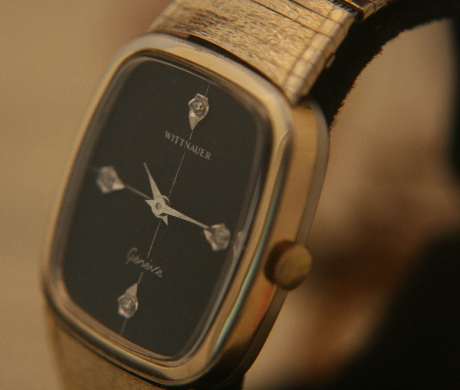 Serviced vintage 1970’s diamond Wittnauer gold dress Swiss 17 jewel wristwatch
