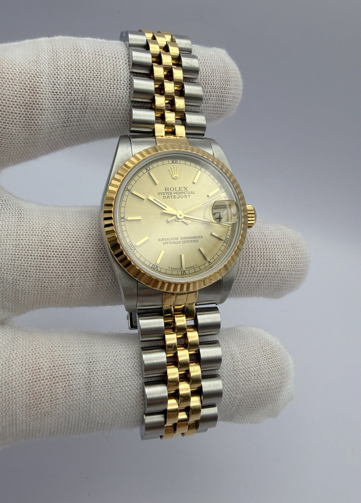 Rolex Datejust 31 / Two Tone 18k Gold Steel / Champagne Dial / 1985 / Ref 68273