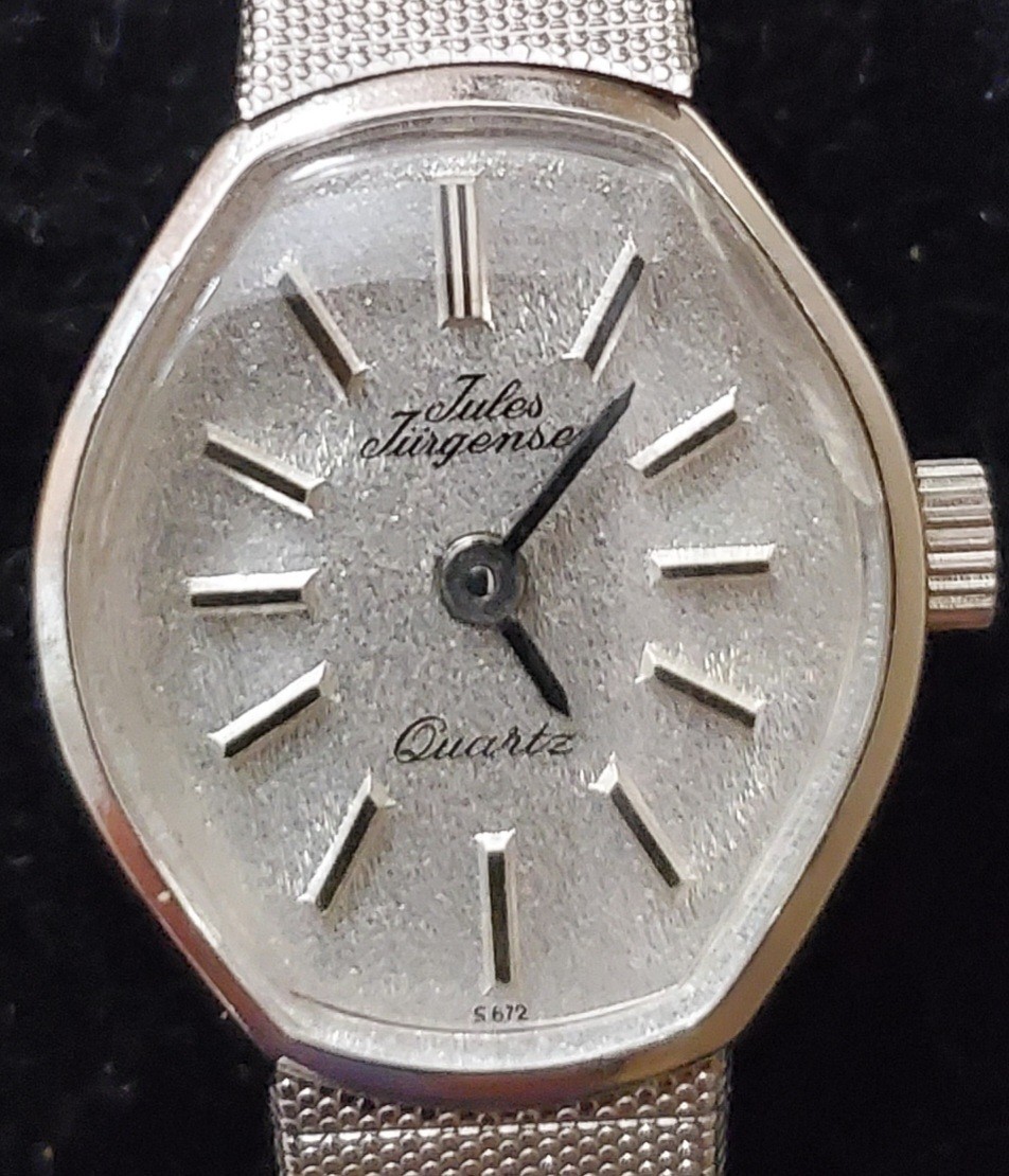 Jules Jurgensen Quartz Ladies Wristwatch USED Case Included FREE SHIPPING NICE