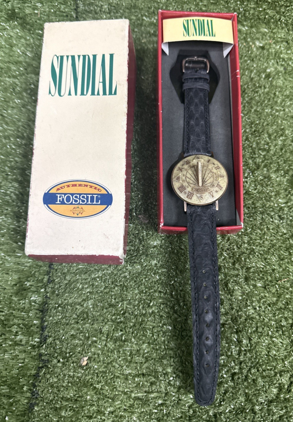FOSSIL SD-7620 Rare Sundial Horizontal Sun Dial Watch with Box Excellent