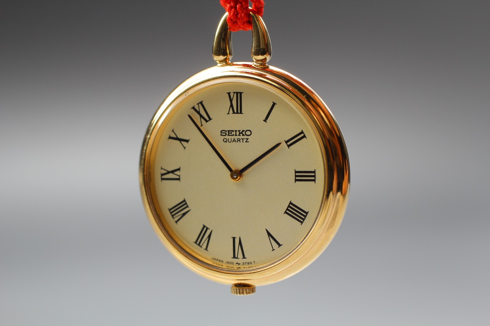 Vtg 1983 N MINT Seiko 1400-0800 Quartz Gold Roman Womens Pocket Watch From JAPAN