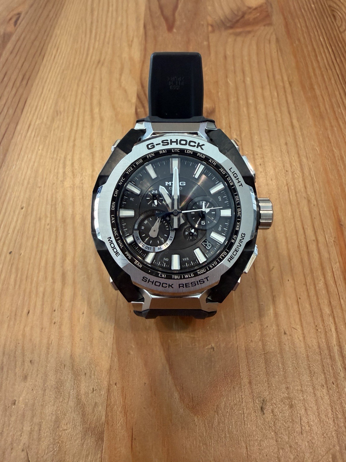 Casio MTG-B4000-1A shipped from US no import fees