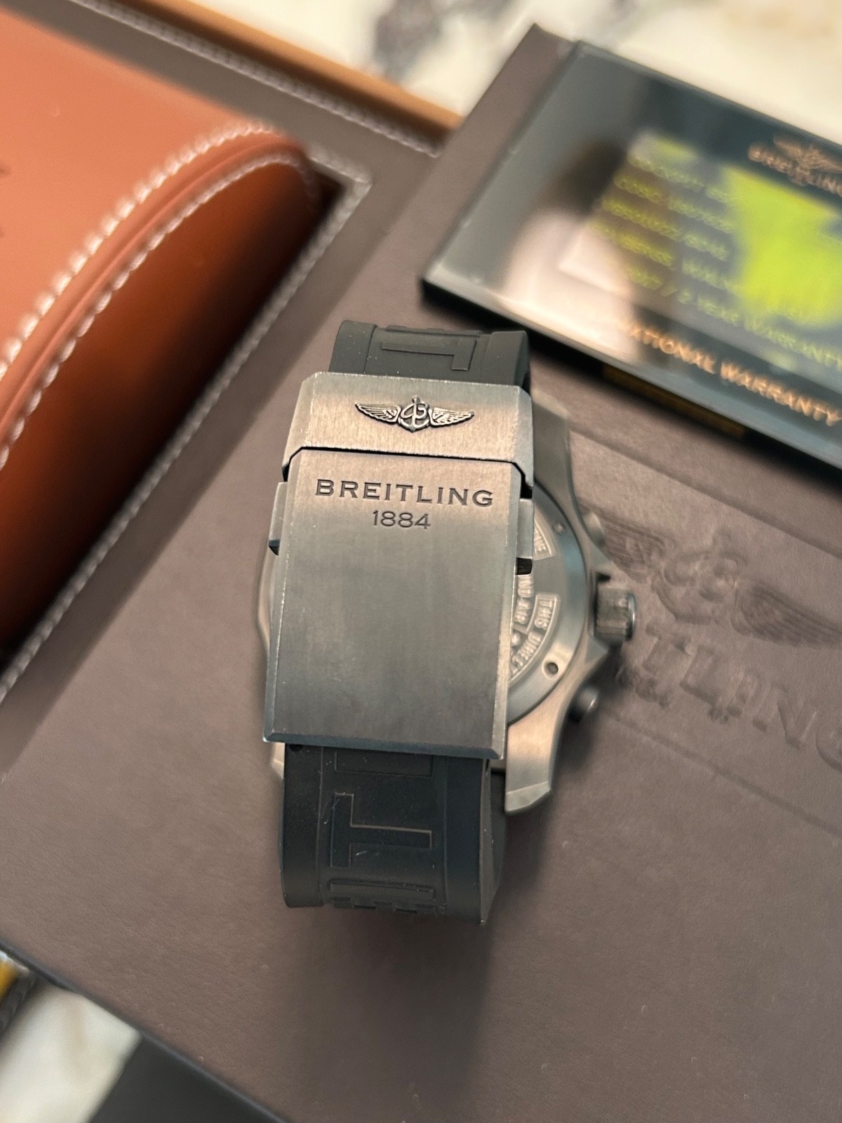 Breitling Professional VB5010 – B50 Night Mission – Orig Box, Papers, Chargers