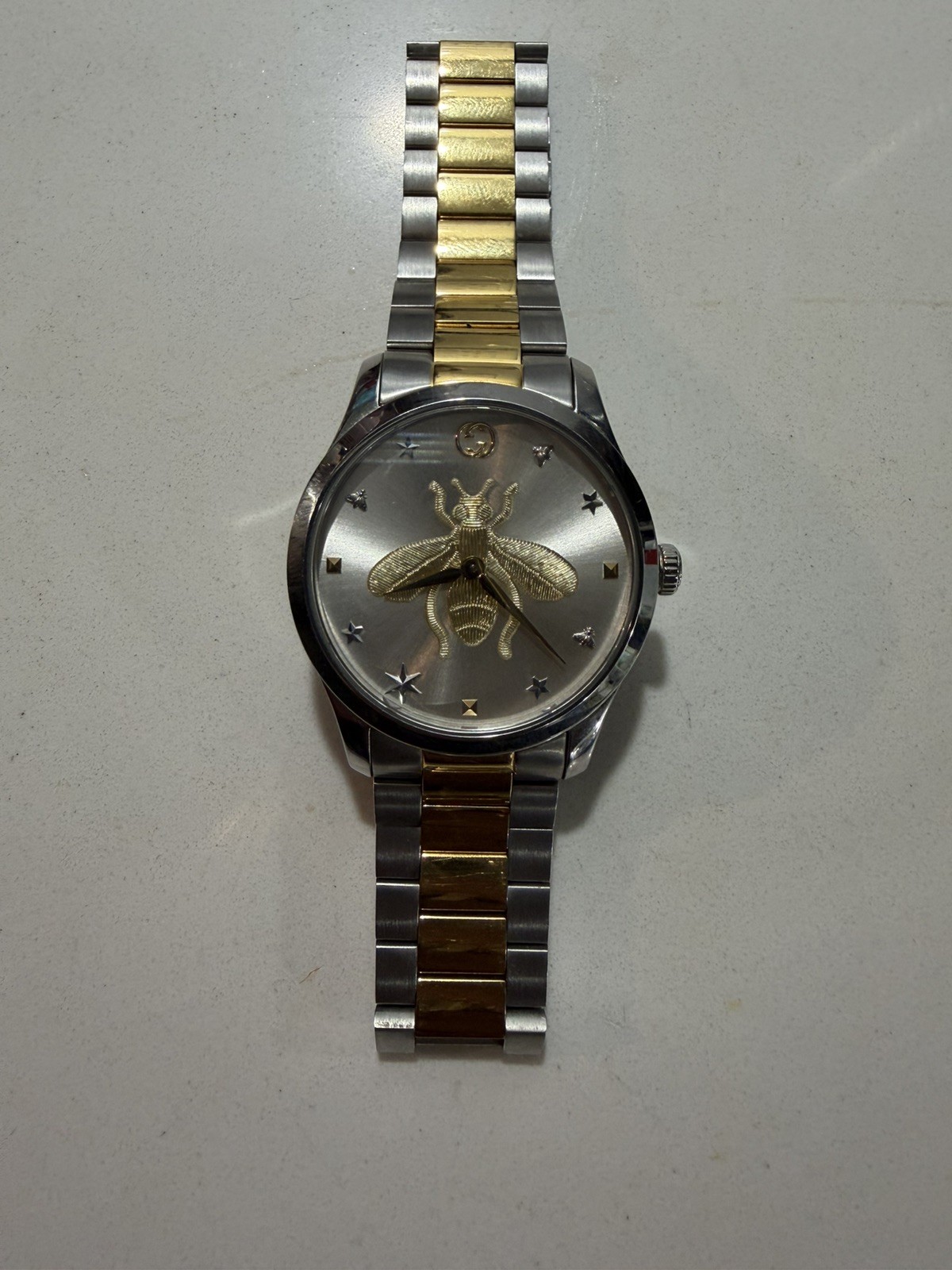 Gucci G-Timeless SWISS Quartz Bee Silver Dial Stainless Steel Watch! No box