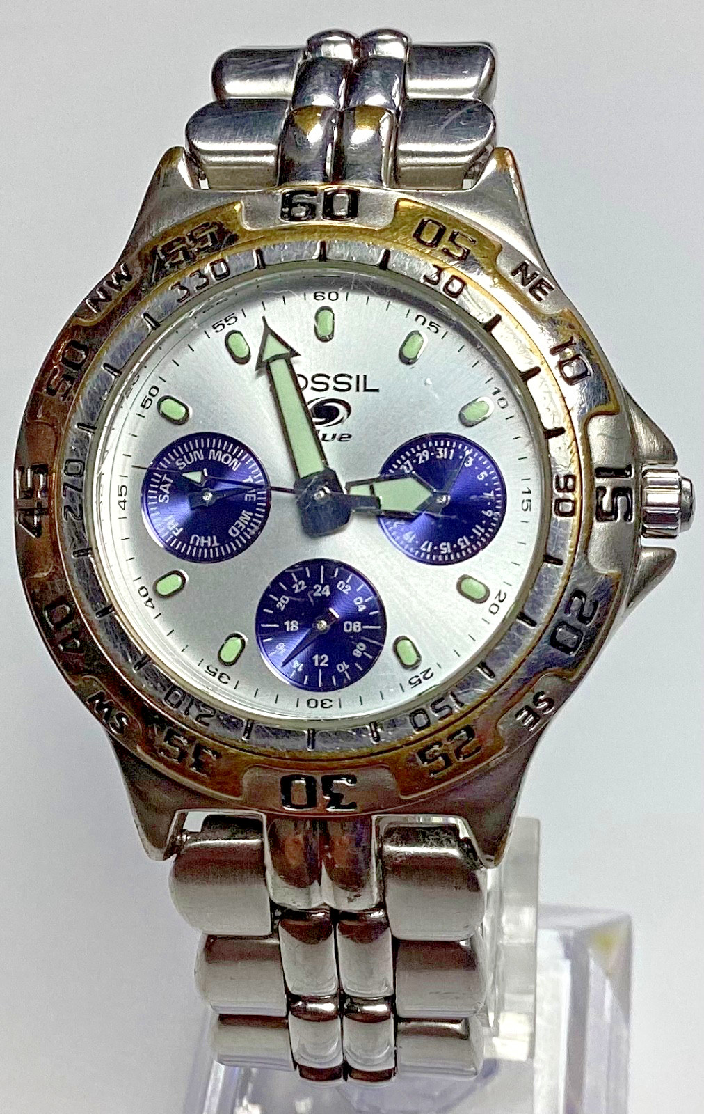 Fossil Blue Mens Watch BQ9022 WR100m Day/Date New Battery 6.5”
