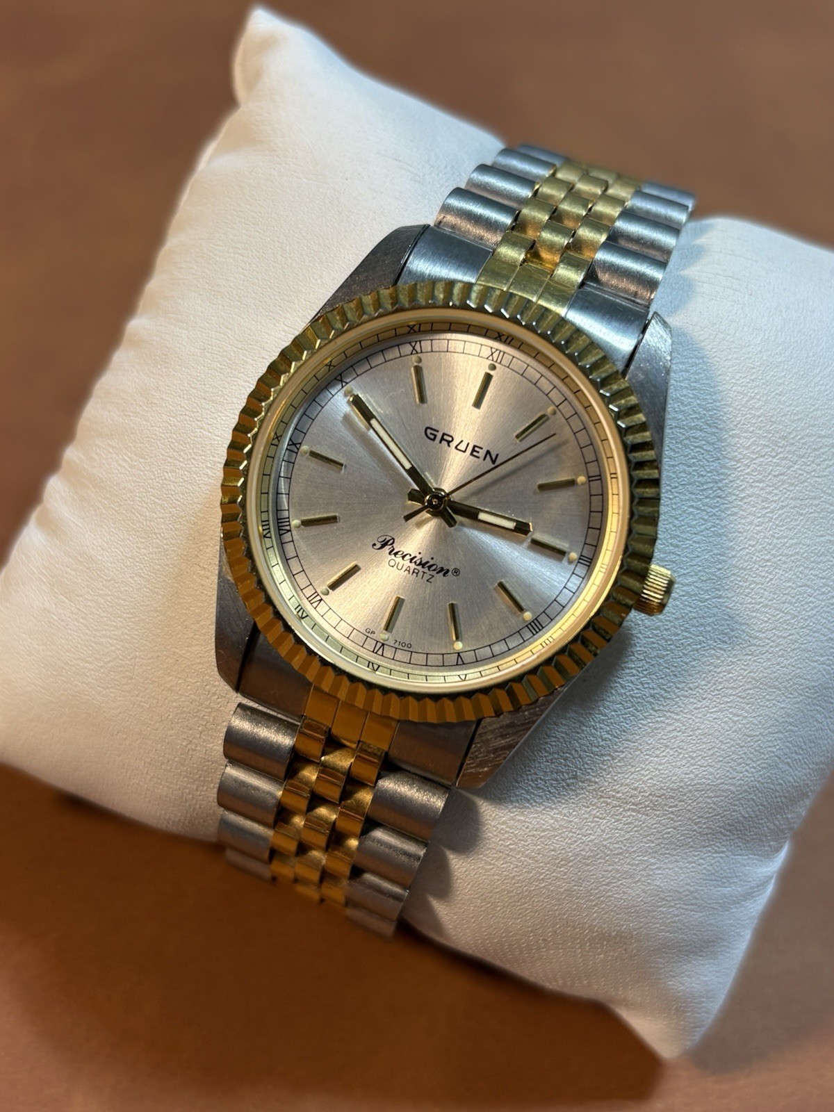 Vintage Gruen Precision Men Dress 35mm Watch Silver/Gold Tone,Fluted Bezel,Runs