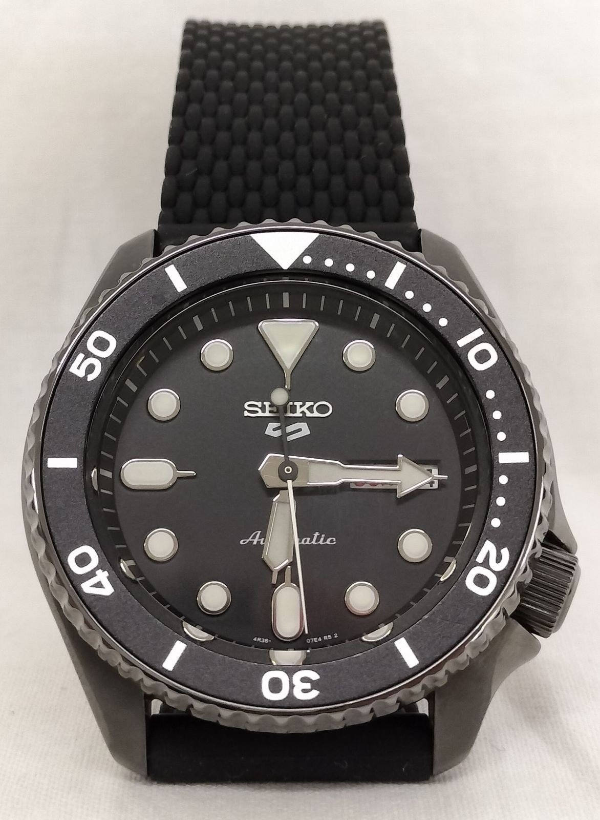 Used body only SEIKO 4R36 07G0 automatic wristwatch