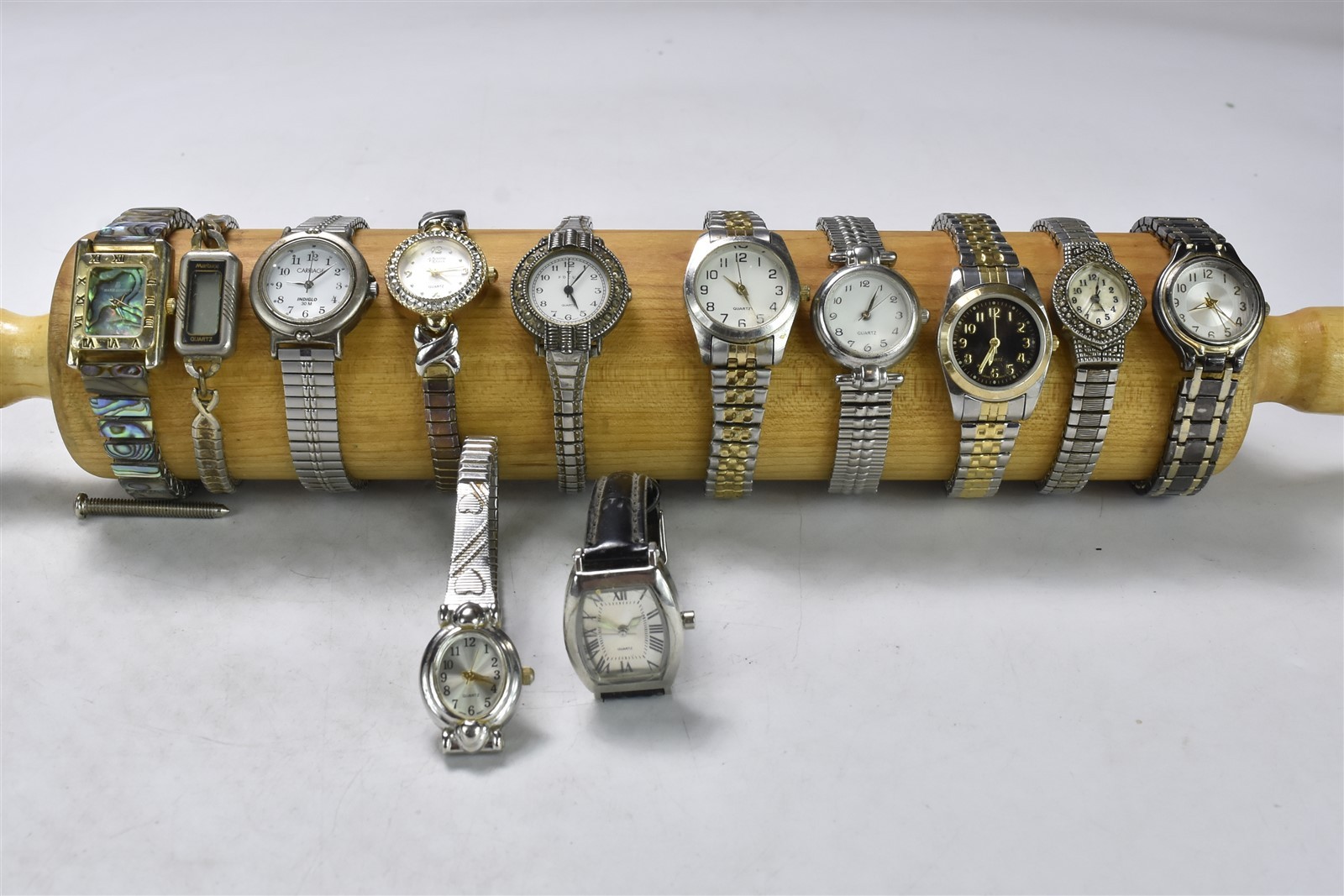 Vintage MIXED LOT of 12 LADIES WRIST WATCHES PARTS or REPAIR ONLY AS IS #08978