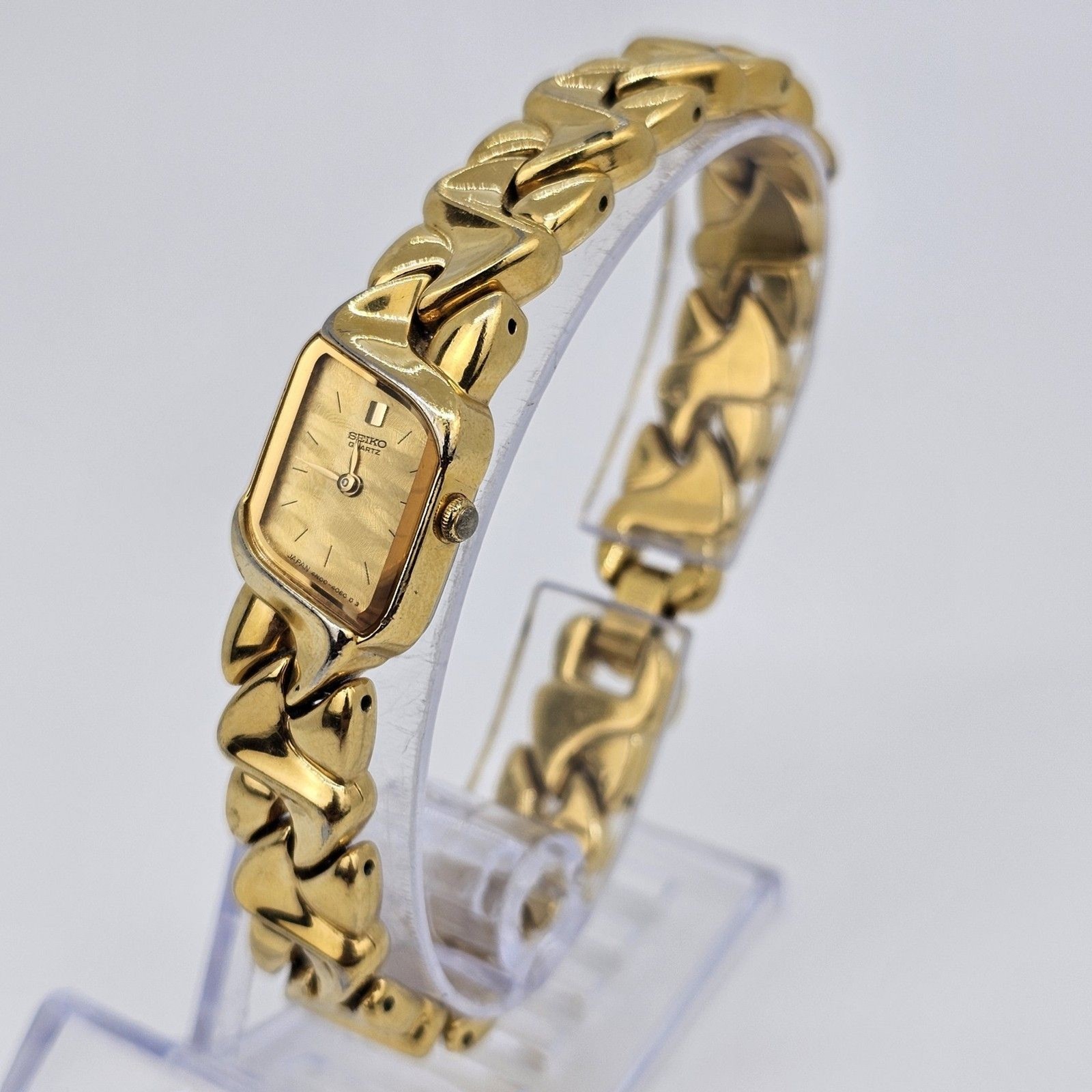 Seiko Women’s Watch 16MM Asymmetrical Gold Dial Bracelet Band 7″ New Battery