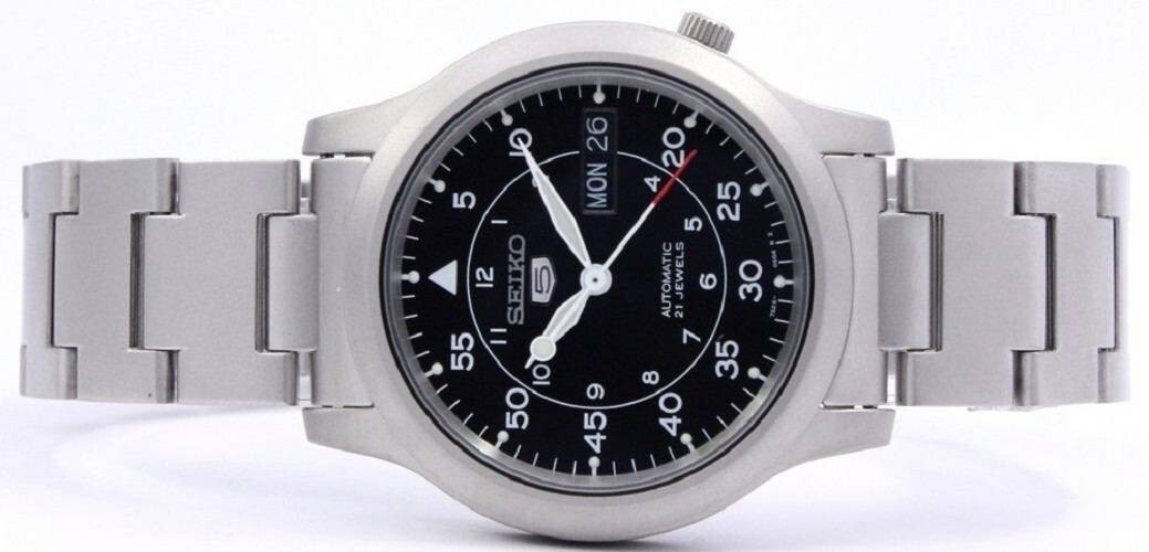 Seiko 5 Automatic Black Dial Steel Silver Band SNK809K1 Men’s Watch Case 37 mm