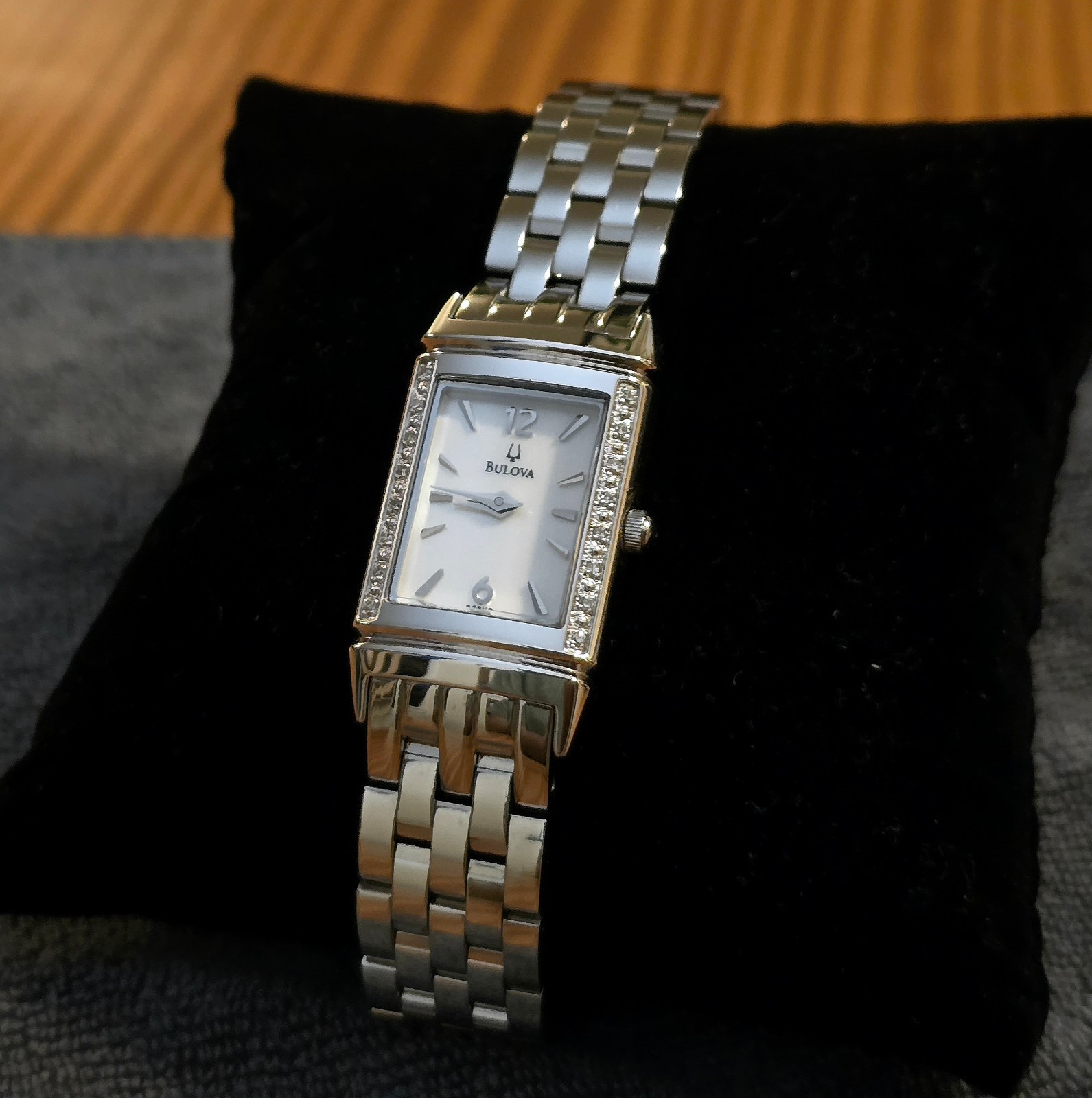 Bulova Women’s Watch, 16 Diamonds, Mother of Pearl, Rectangular, 18 mm, 96R113