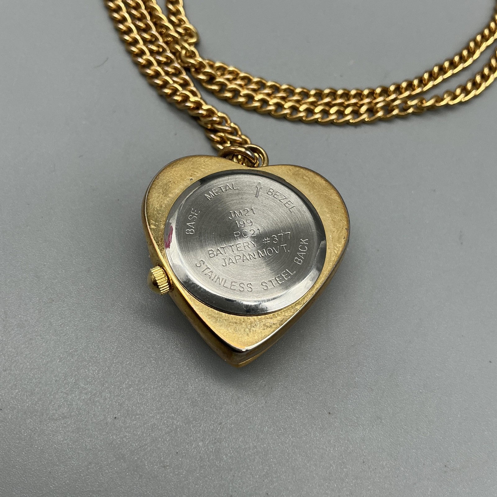 Heart Locket Pendant Necklace Watch Women 18mm Gold Dial Gold Tone New Battery