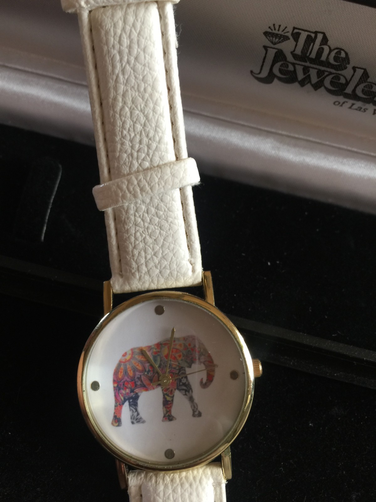 Elephant watch Flower Power Pattern and dot indexes w/White Leather band Boxed