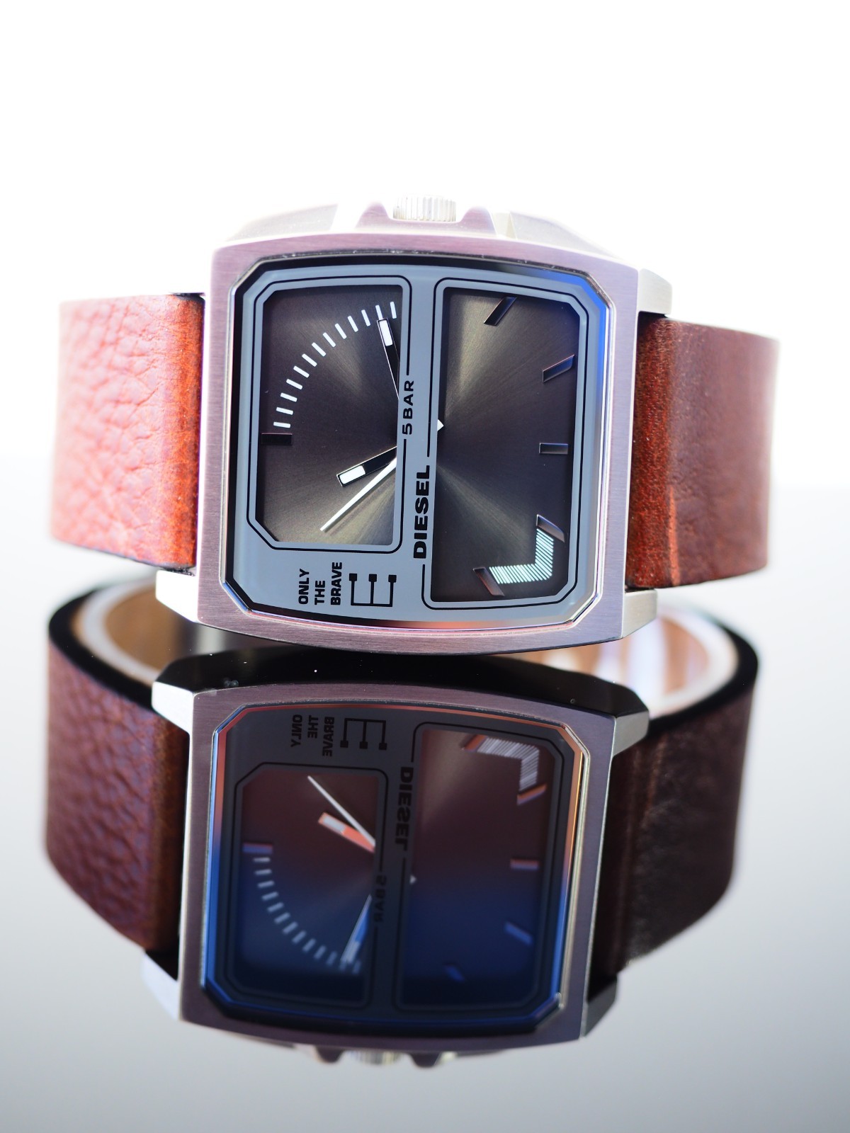 Diesel Watch SS & Leather DZ1409 Retro style Extremely Rare DZ-1409 NWOT