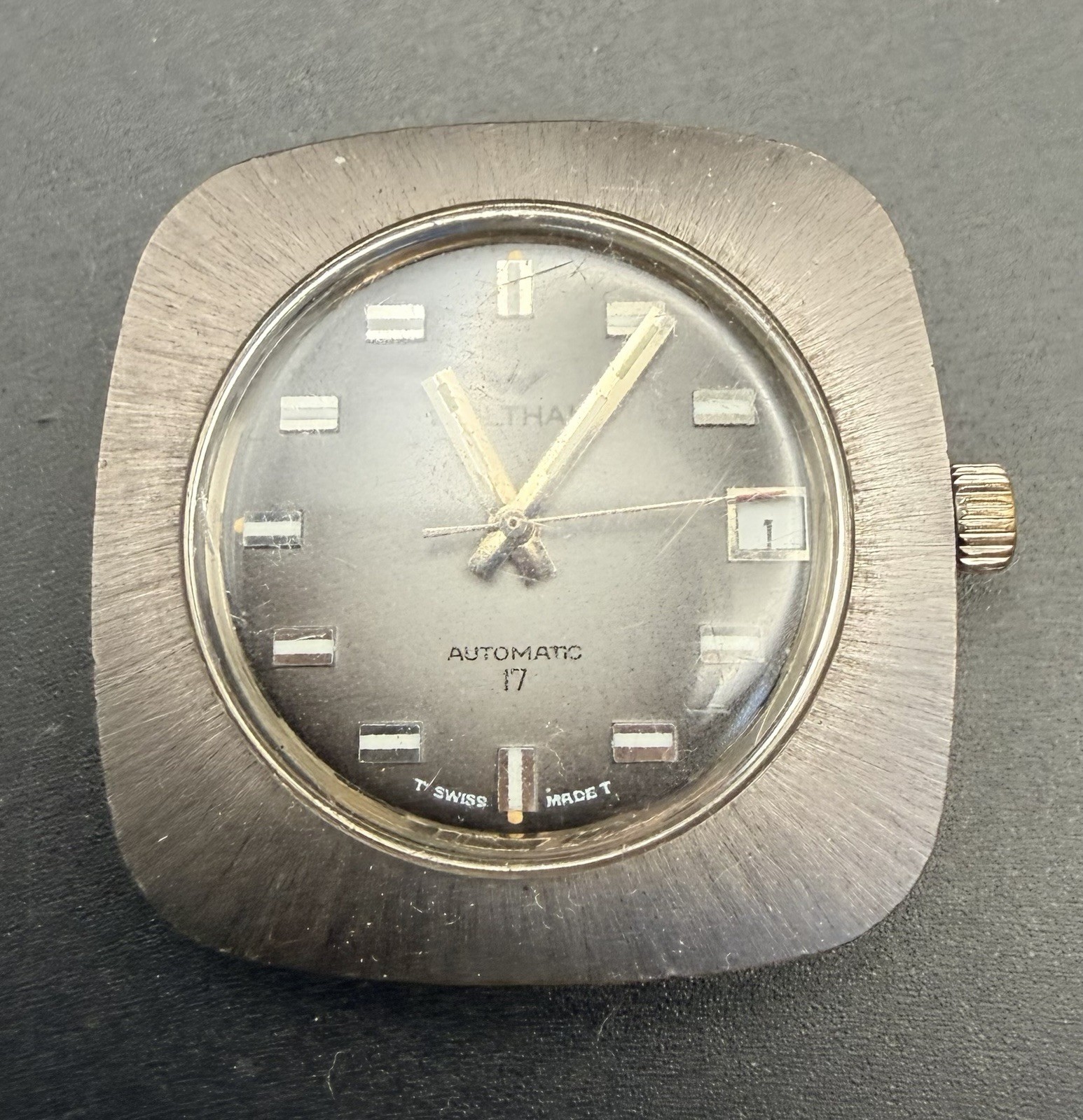Vintage Waltham Automatic 17 Jewels Swiss Made Men’s Watch – Square Cushion Case