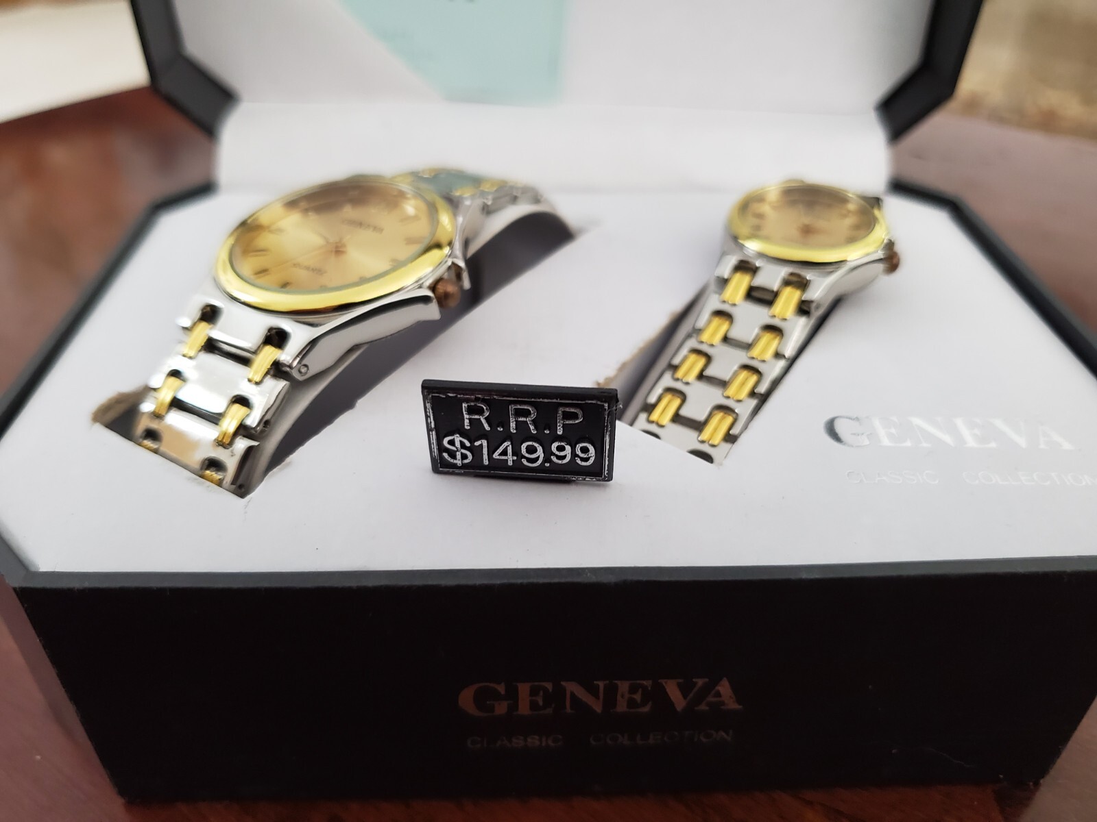 Geneva Quartz His and Her Matching Watch Set