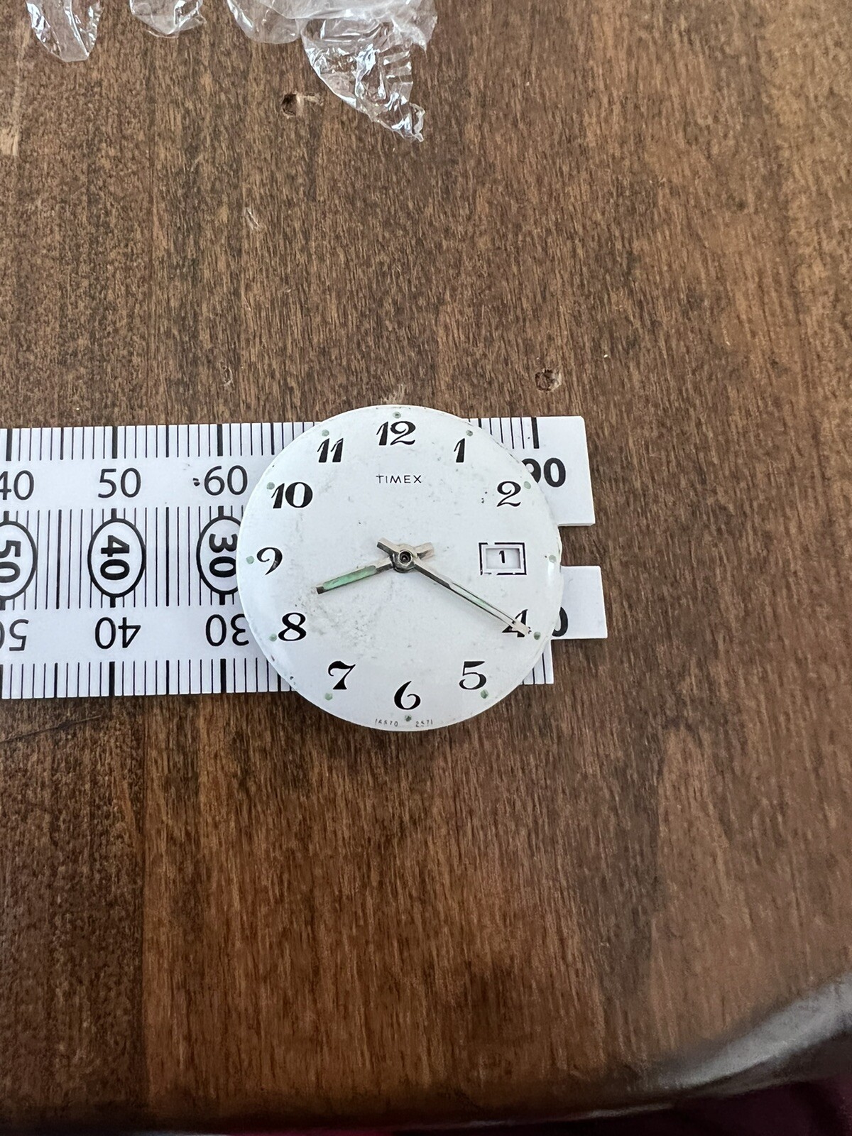 VINTAGE TIMEX WRIST WATCH 33mm 17.5mm LUG 16570 2571 FOR REPAIR E5.18
