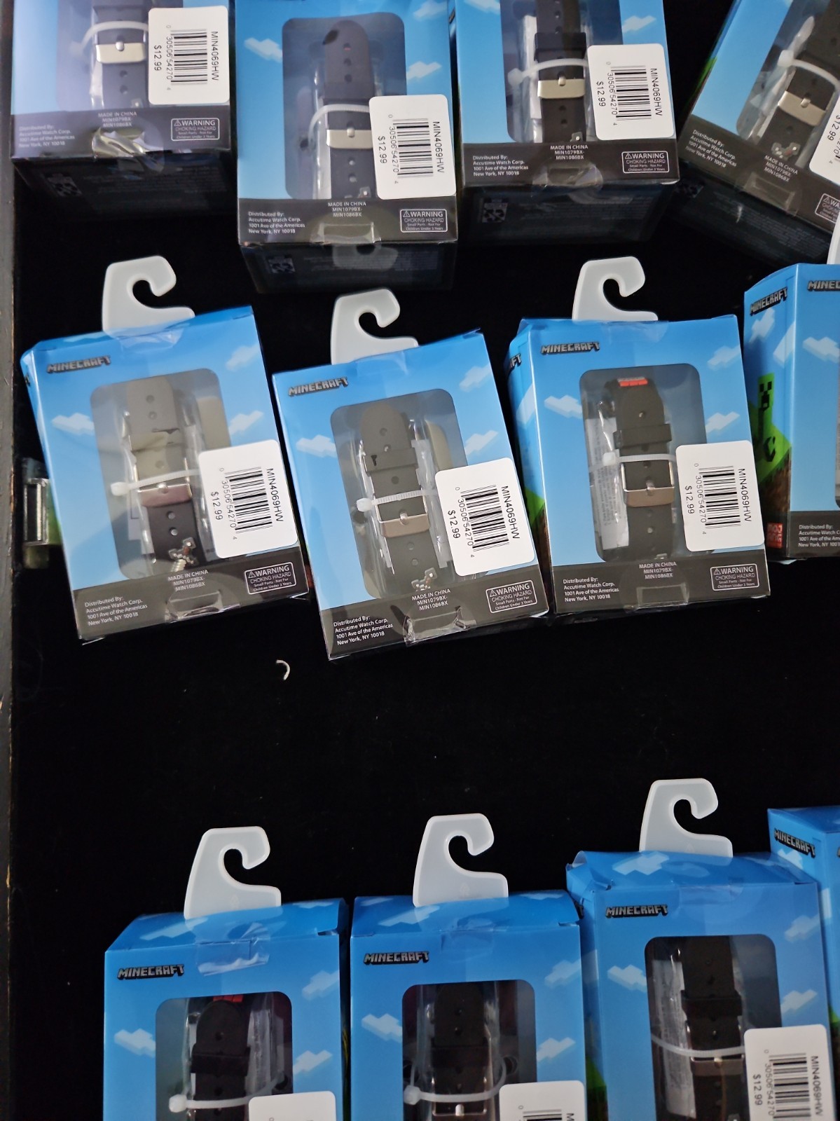 Mojang MINECRAFT Flashing LED Watch Lot of 12. Brand New With tags