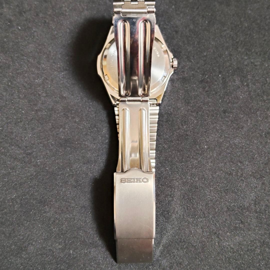 vintage SEIKO TYPE II light