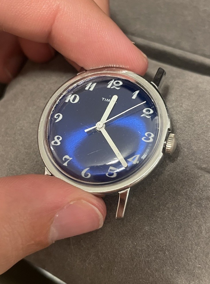 Vintage 1972 Timex Mercury STUNNING Sunburst Blue Dial RUNNING Manual Wind 34mm