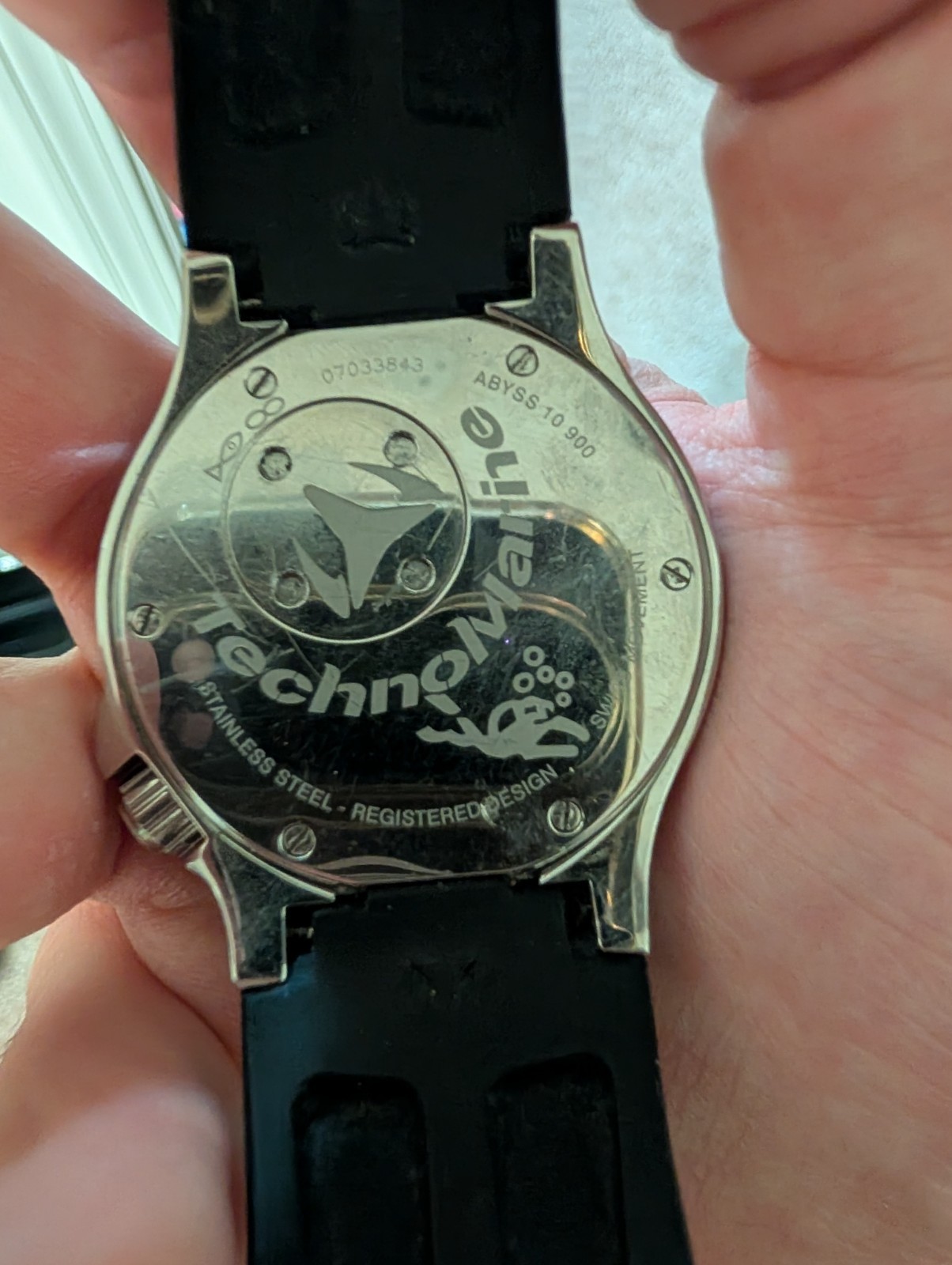 TechnoMarine Abyss 10900 Yellow Watch – Original Rubber Strap – Needs Battery