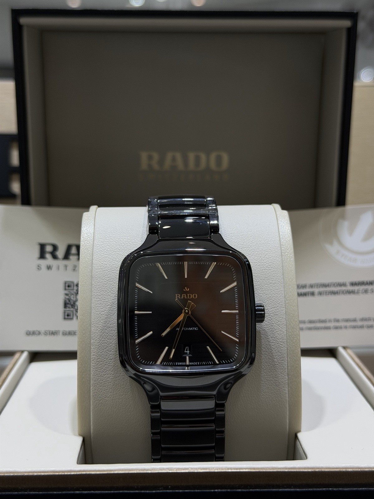New Rado True Square 29.2 MM Quartz Black Dial Ladies Watch R27080172