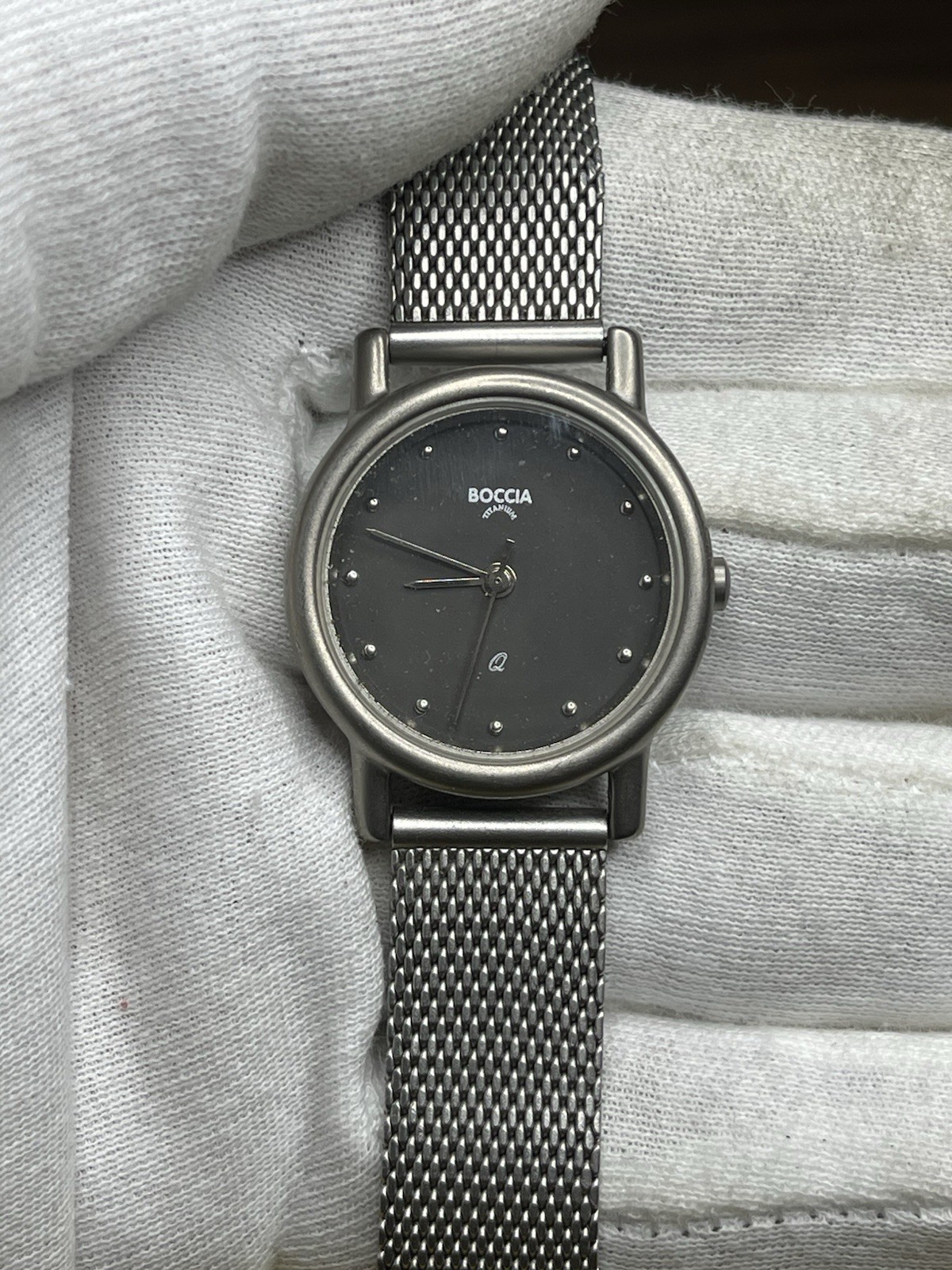 BOCCIA Titanium Quartz Analog 30m Gray Case Black Dial Silver Mesh Watch