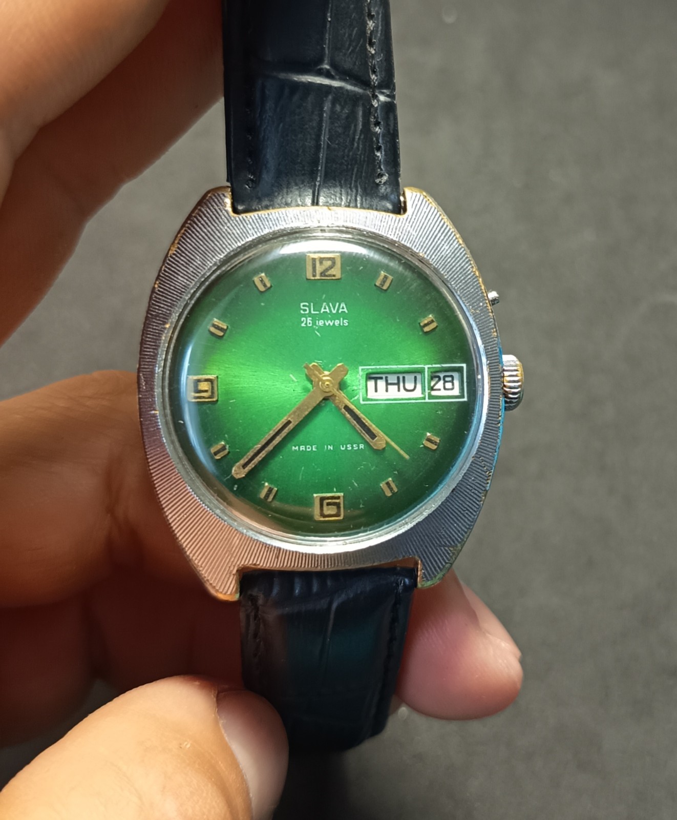 Vintage Men’s watch Slava 26 jewels mechanical Soviet USSR