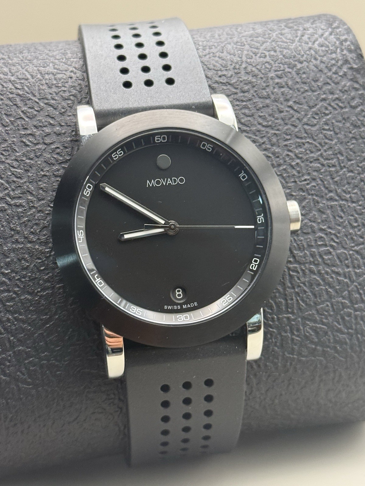 Movado Signature Sport 42mm Mens Watch 07.1.14.1145