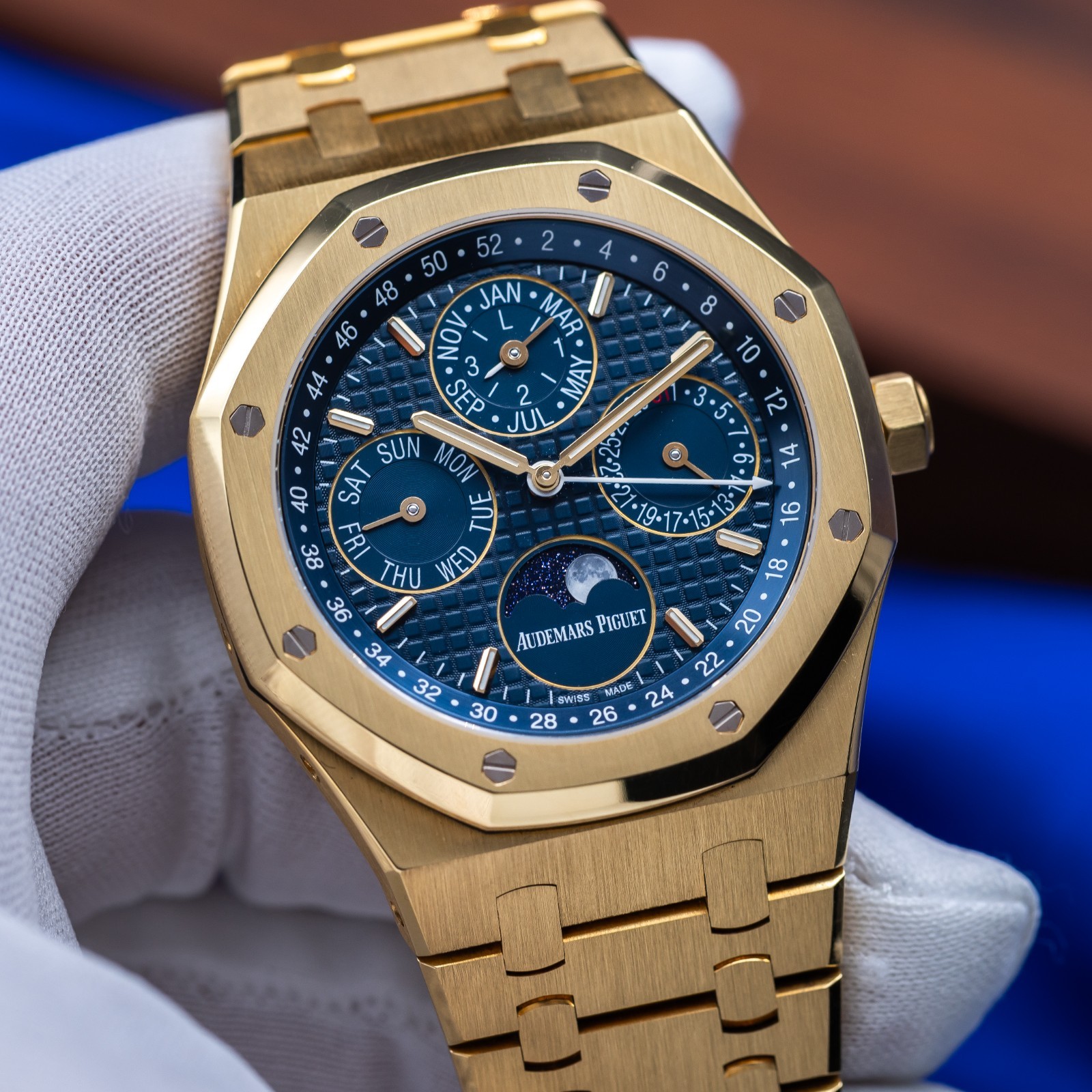 AUDEMARS PIGUET Royal Oak Perpetual Calendar Blue Dial 26574BA.OO.1220BA.01