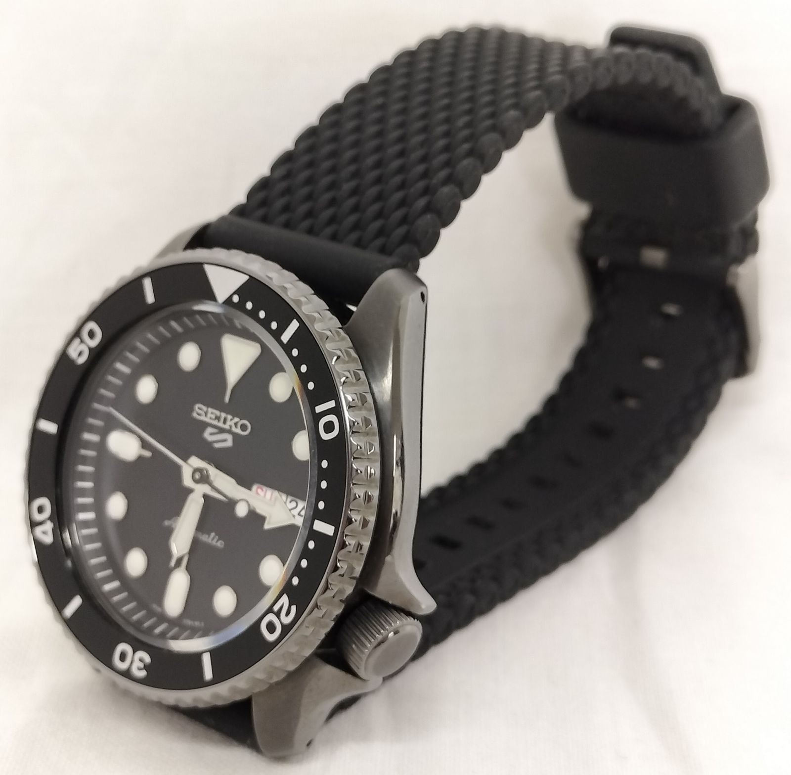Used body only SEIKO 4R36 07G0 automatic wristwatch