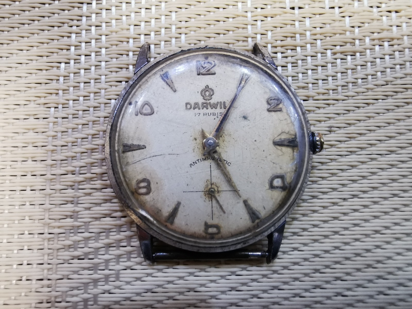 vintage RARE SWISS MEN watch DARWIL