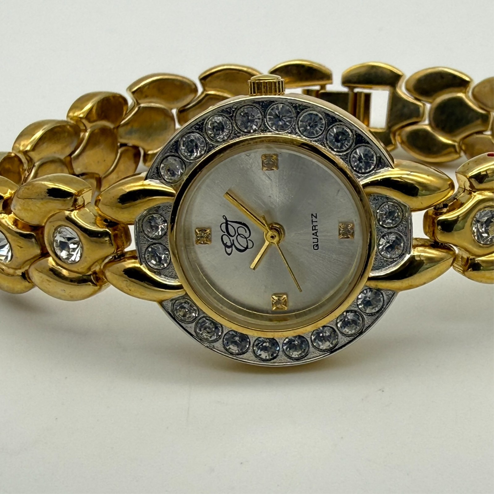 Women’s ELIZABETH TAYLOR White Diamonds Gold Tone Bracelet Watch, 27mm, Runs
