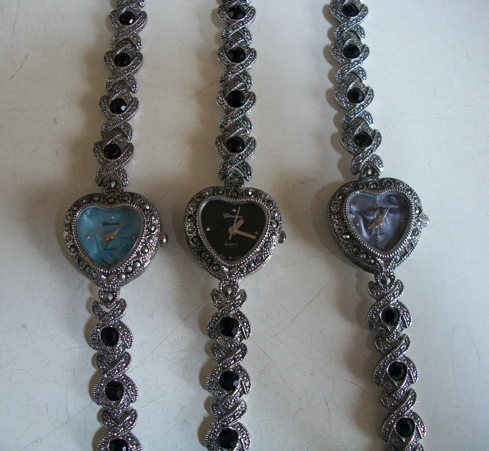 Women’s Marcasite Look Heart Blue, Black & Gray Dial Silver Finish Fashion Watch