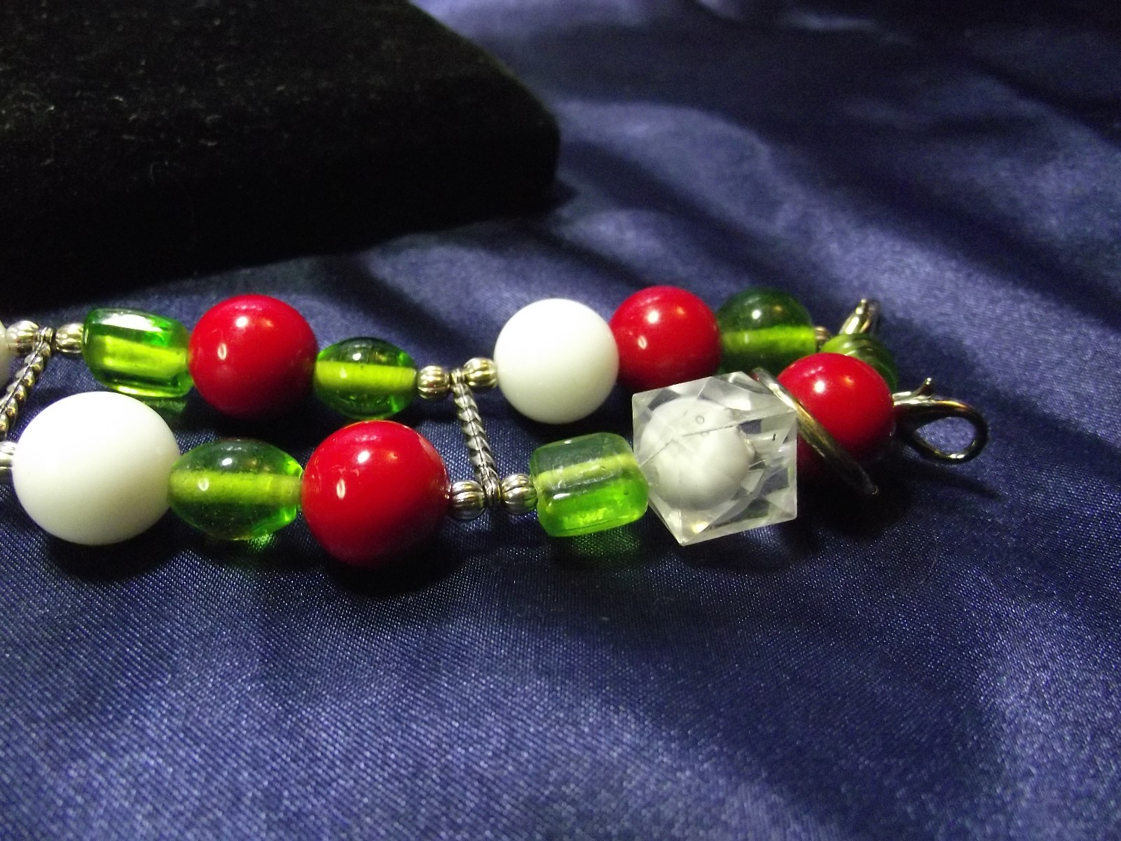 Woman’s Stretch Band with Lobster Claw Clasps ZC