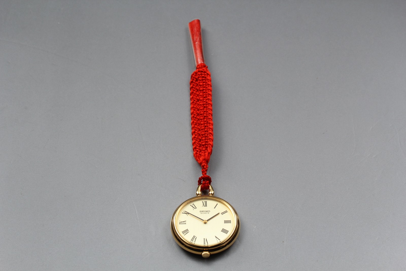Vtg 1983 N MINT Seiko 1400-0800 Quartz Gold Roman Womens Pocket Watch From JAPAN