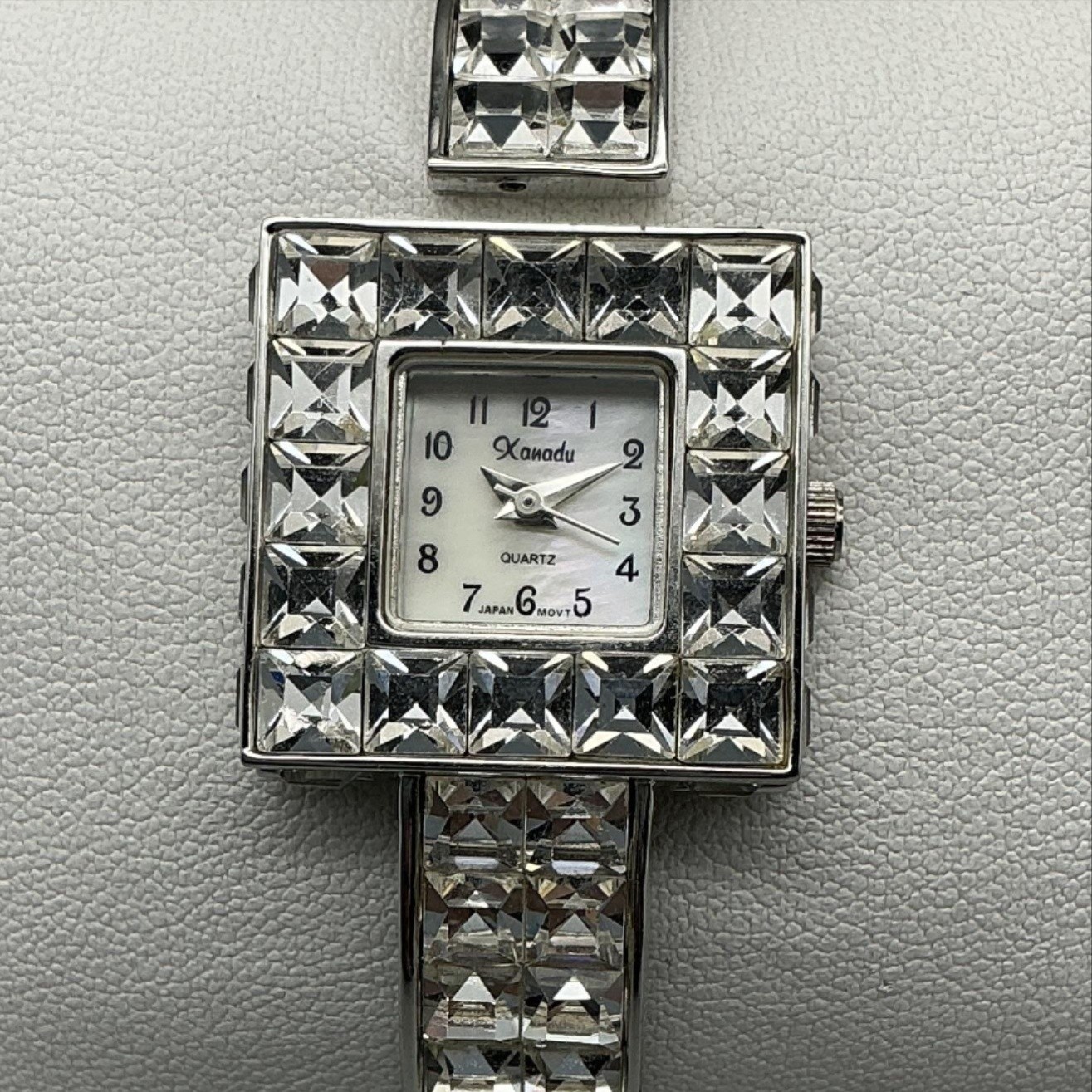 Xanadu Womens Watch 23mm MOP Dial Silver Tone Crystals Bangle New Battery 6.25″