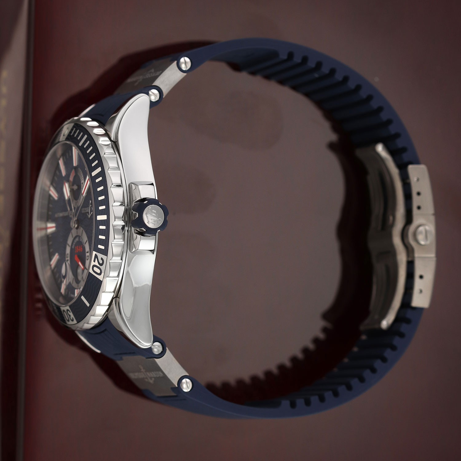 Ulysse Nardin Maxi Marine Diver 44mm 263-10-3/93