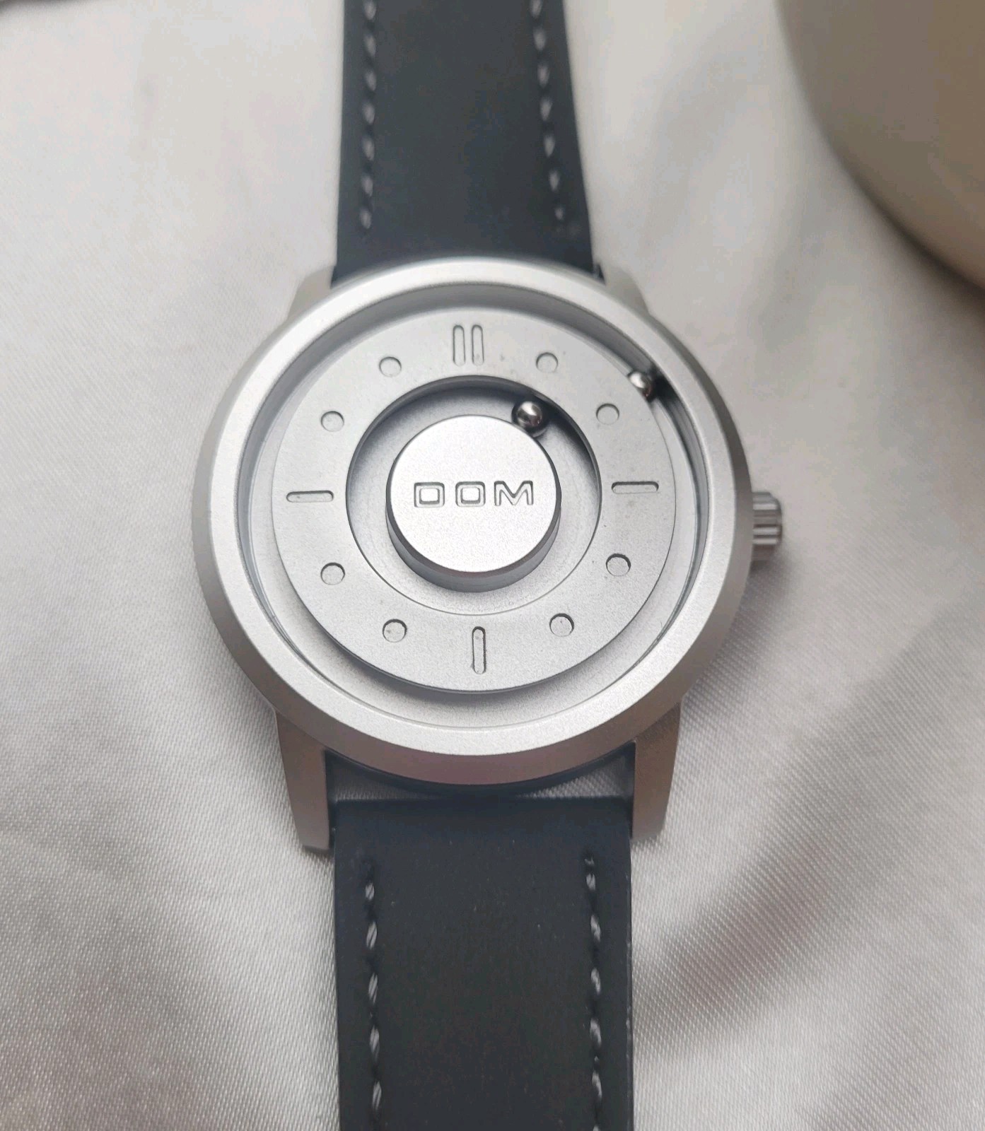 Mens DOM Orion Flow M1805 Magnetic Ball Display Watch W/Leather Strap SilverFace