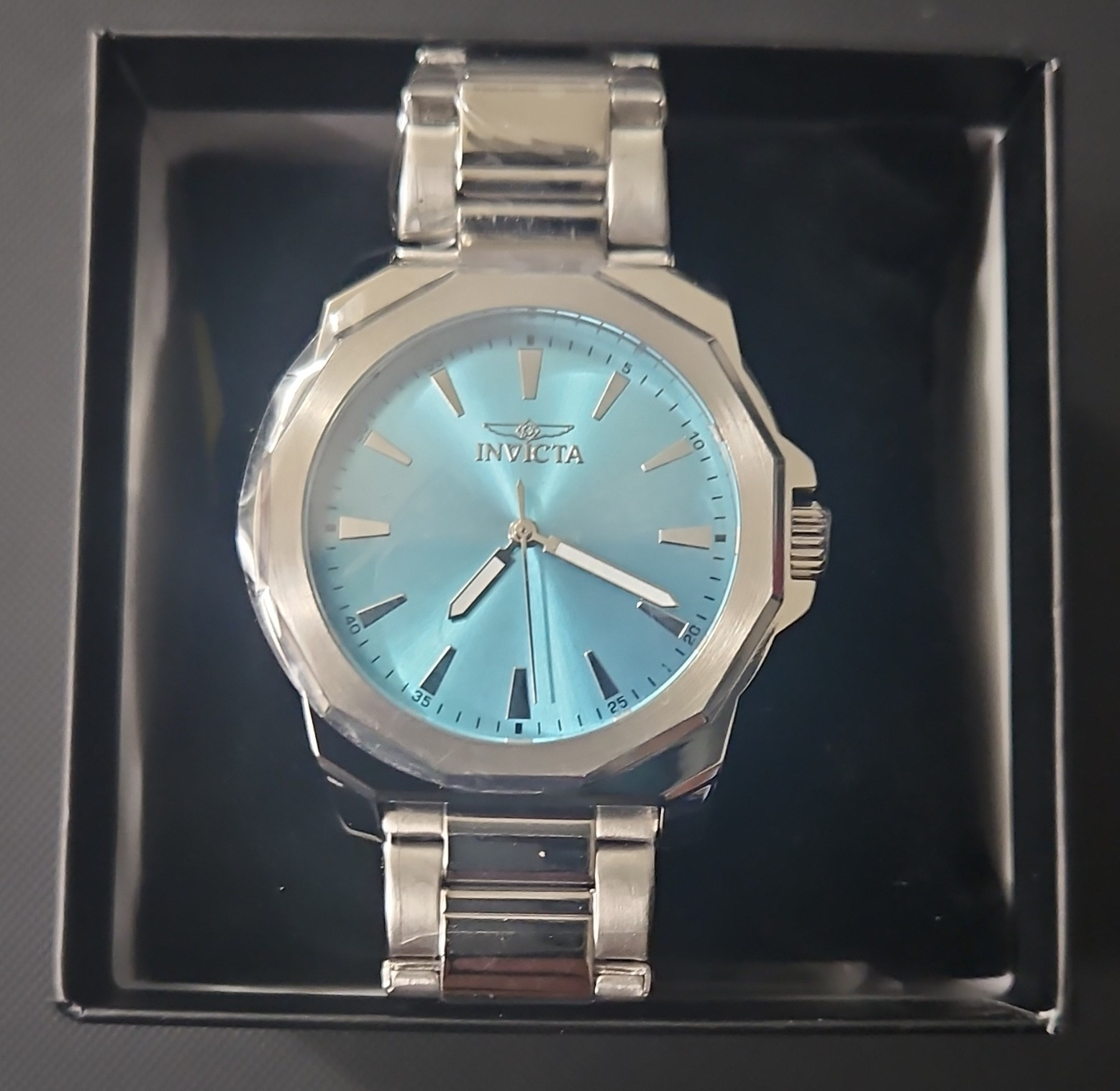 Invicta Quartz Octagon 40mm Stainless Bracelet Blue Sunburst Dial Box
