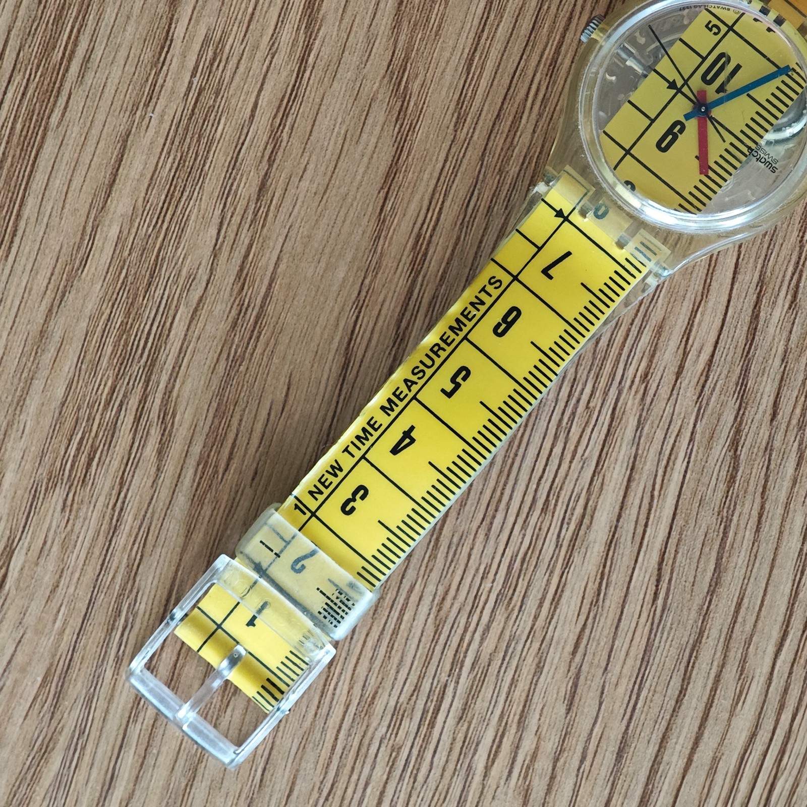 Swatch Watch GK263 Metrica 1998 (W0190)